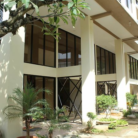 Anahaw Studio Suites Manoc-Manoc Exterior foto